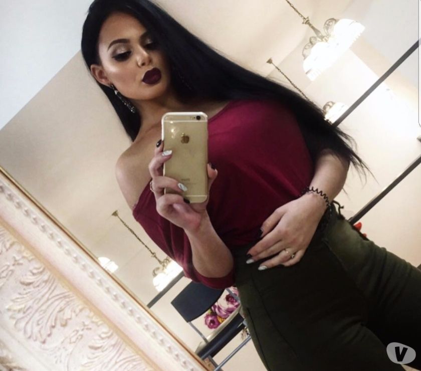Exclusivité avec une brune fatale